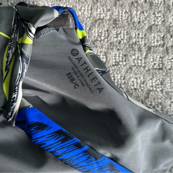 Athleta tankini top high neck midnight palm floral swim built in bra 32B/C - Picture 5 of 5